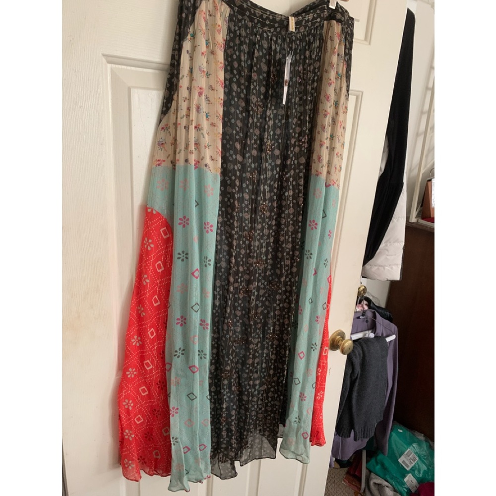 Anthropologie Red and Green Pleated Maxi Skirt